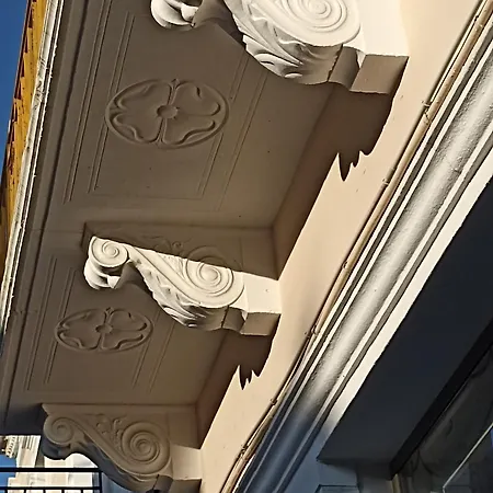 Marika's Neoclassical